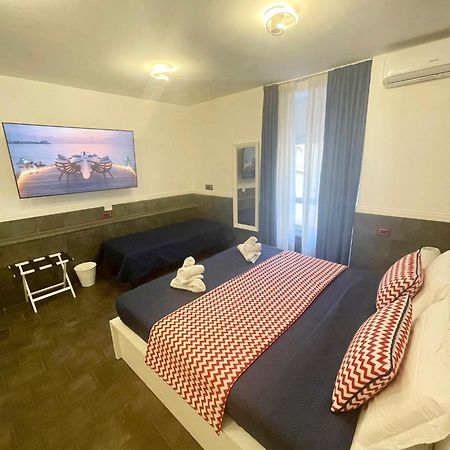 Yacht Club Angioino Ξενοδοχείο Νάπολη Εξωτερικό φωτογραφία