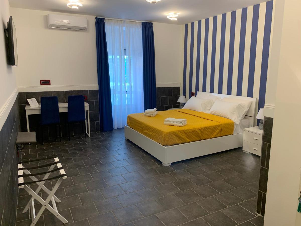 Yacht Club Angioino Ξενοδοχείο Νάπολη Εξωτερικό φωτογραφία